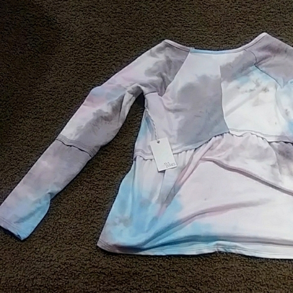 Ava James color splash top - Picture 3 of 5